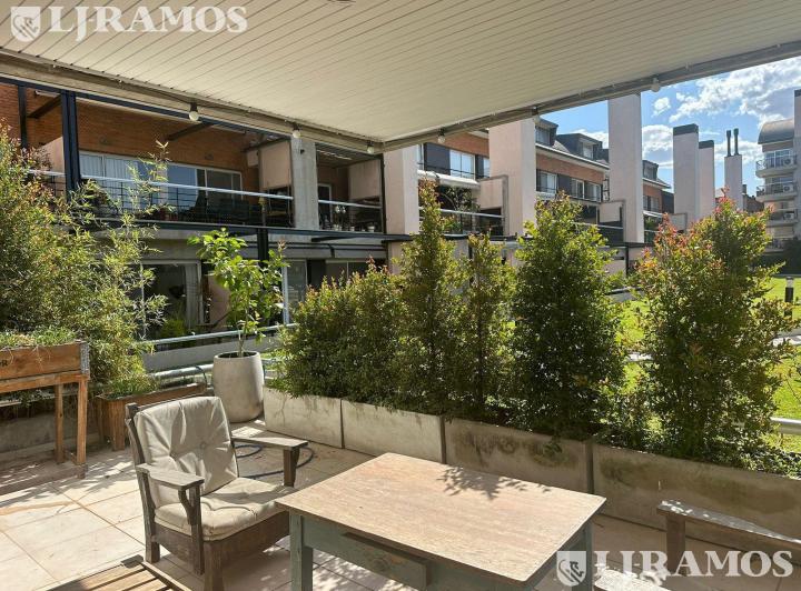 Departamento · 50m² · 2 Ambientes · 1 Cochera
