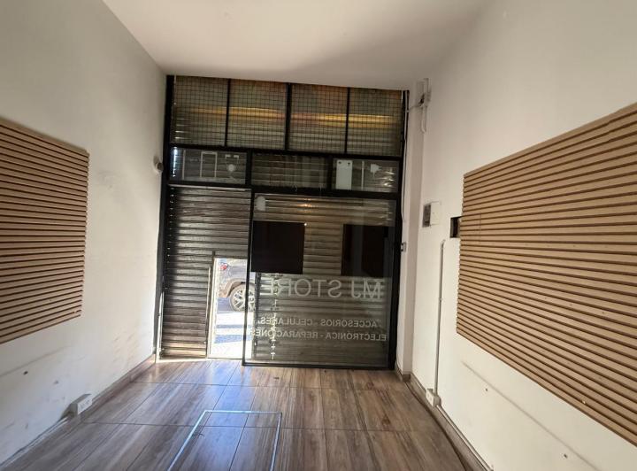Local comercial · 58m²