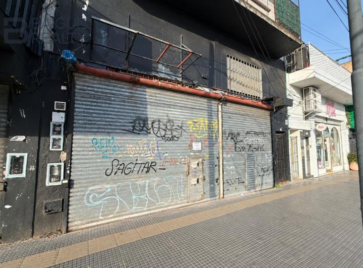 Local comercial · 200m²