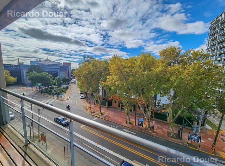 Departamento · 81m² · 3 Ambientes · 1 Cochera