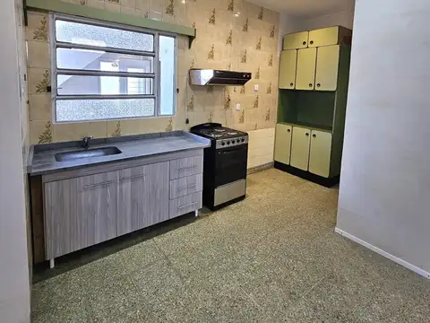 Departamento en Alquiler en Villa Maipu, General San Martin