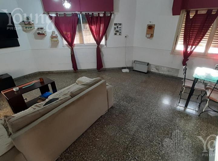 Casa · 76m² · 2 Ambientes · 1 Cochera