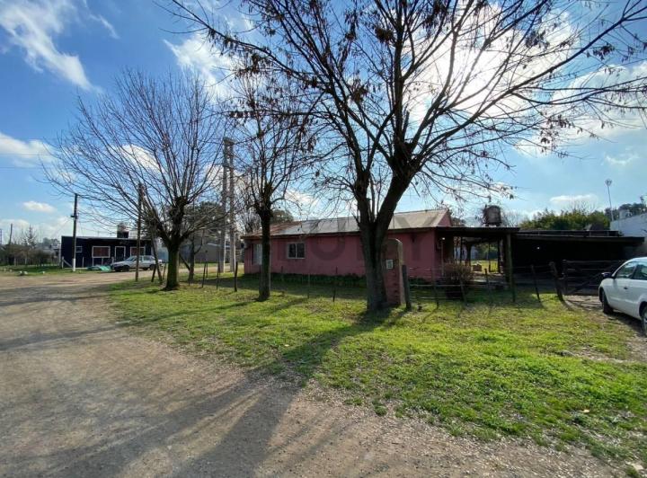 Casa · 90m² · 4 Ambientes · 3 Cocheras