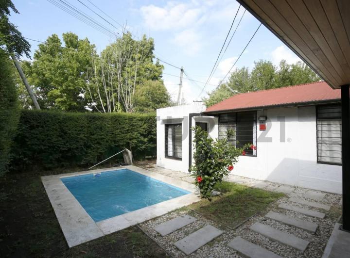 Casa · 52m² · 3 Ambientes · 1 Cochera
