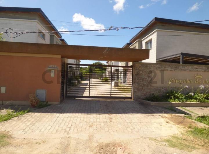 Casa · 82m² · 4 Ambientes