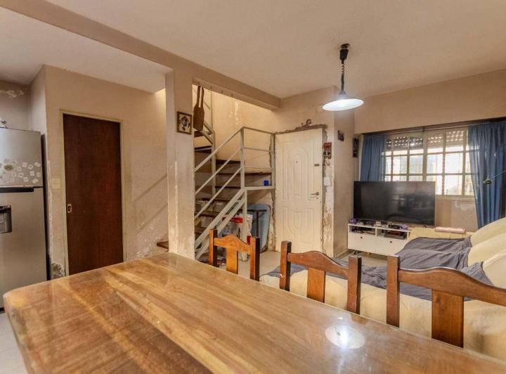 Casa · 55m² · 4 Ambientes · 1 Cochera