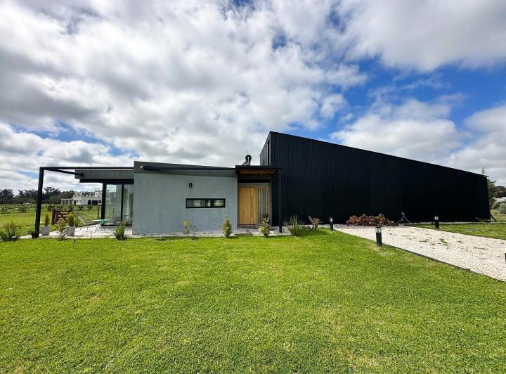 Casa · 155m² · 4 Ambientes · 1 Cochera