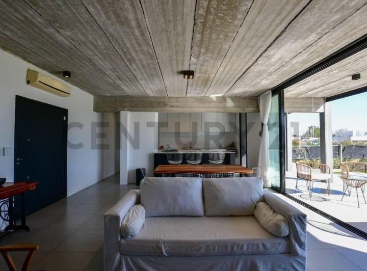 Casa · 145m² · 3 Ambientes · 1 Cochera