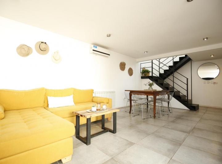 Casa · 100m² · 3 Ambientes · 2 Cocheras