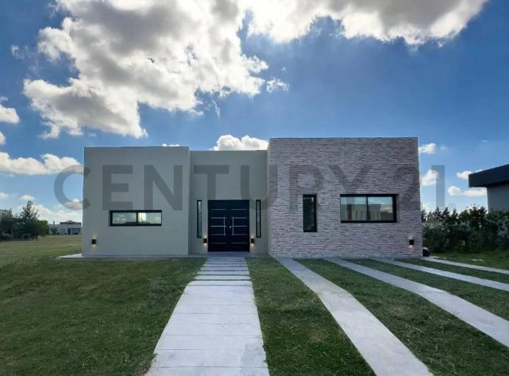 Casa · 176m² · 4 Ambientes