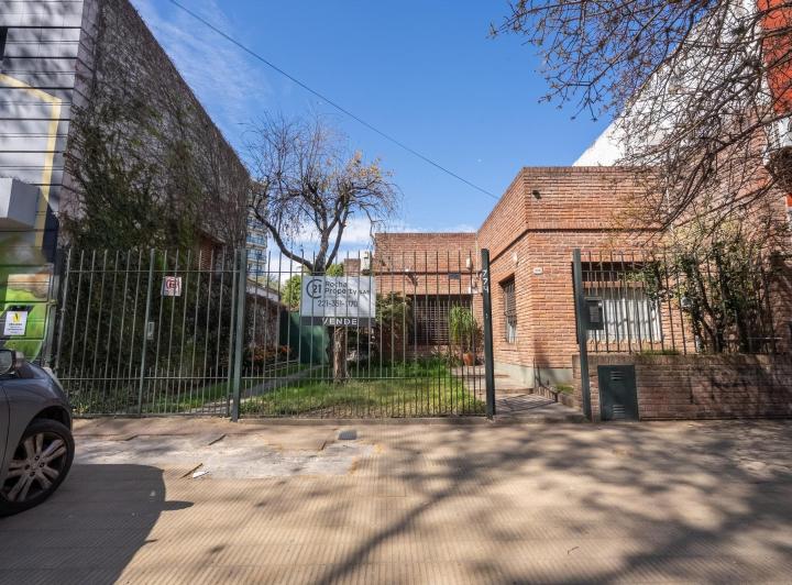Casa · 150m² · 4 Ambientes · 4 Cocheras