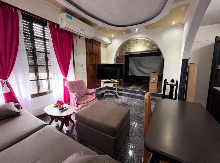 Casa · 220m² · 4 Ambientes · 1 Cochera