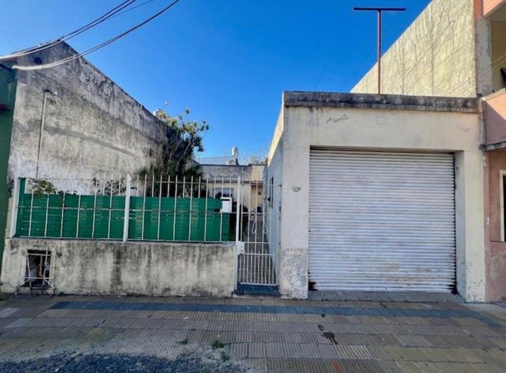 Casa · 90m² · 4 Ambientes · 2 Cocheras