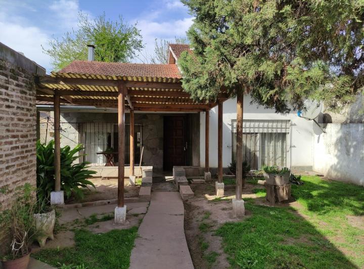 Casa · 130m² · 2 Ambientes