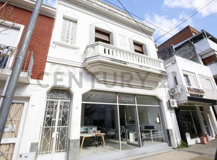 Casa · 100m² · 5 Ambientes