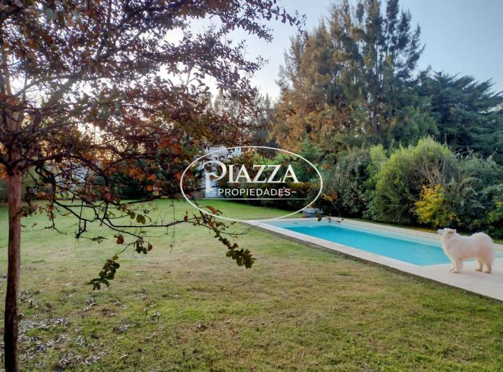 Casa · 123m² · 5 Ambientes · 2 Cocheras