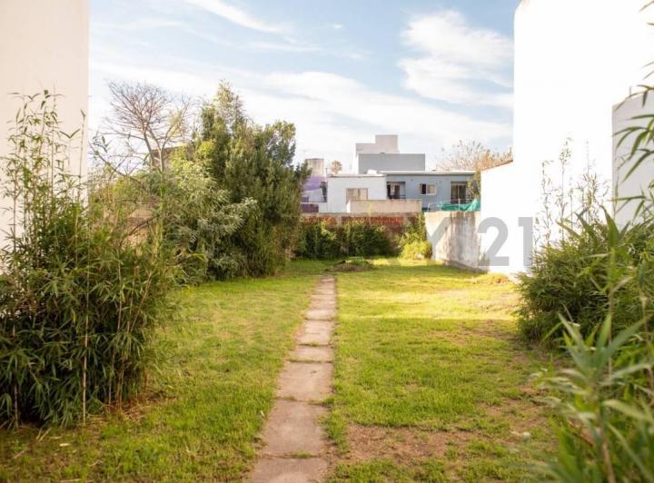 Casa · 214m² · 4 Ambientes