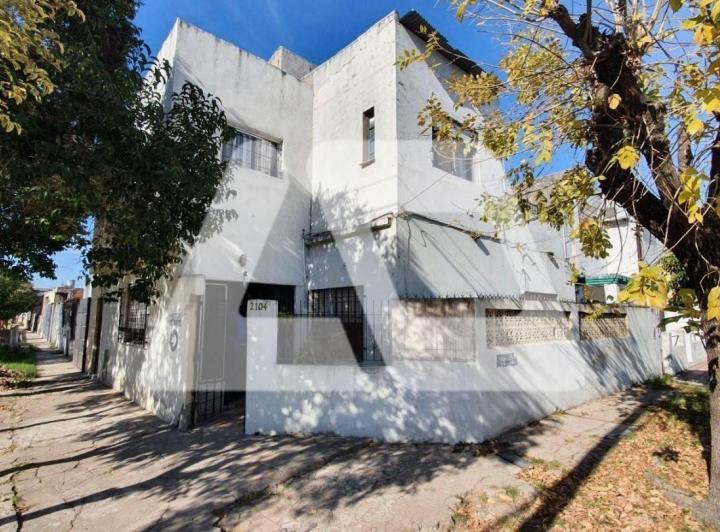 Casa · 124m² · 4 Ambientes · 1 Cochera