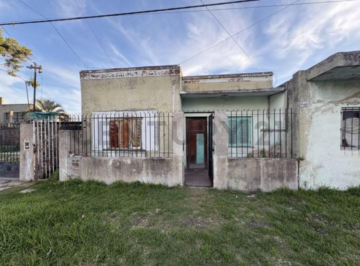 Casa · 100m² · 2 Dormitorios