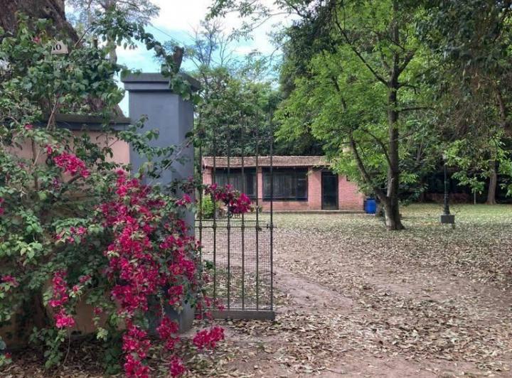 Casa · 250m² · 6 Ambientes
