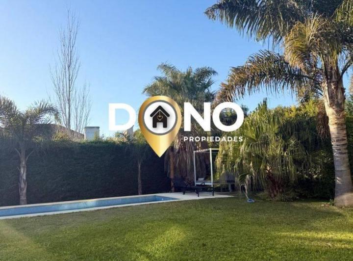 Casa · 400m² · 6 Ambientes