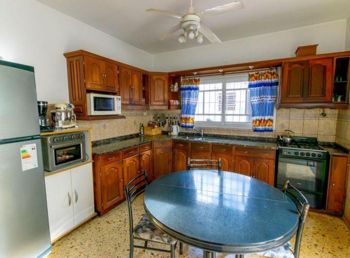 Casa · 192m² · 5 Ambientes · 1 Cochera