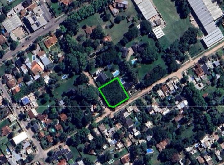 Terreno · 1365m²