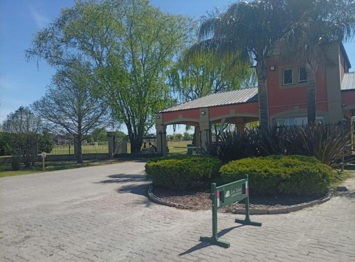 Terreno · 810m²