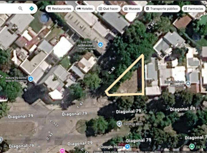 Terreno · 238m²