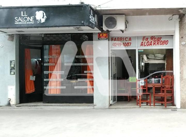 Local comercial · 1m²