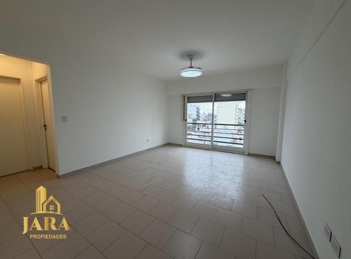Departamento · 40m² · 2 Ambientes · 1 Cochera
