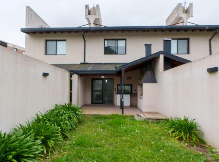 PH · 105m² · 3 Ambientes · 2 Cocheras