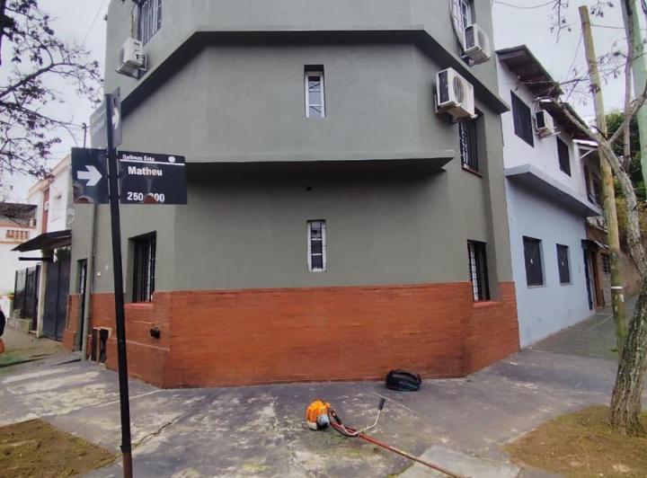 Casa · 50m² · 4 Ambientes