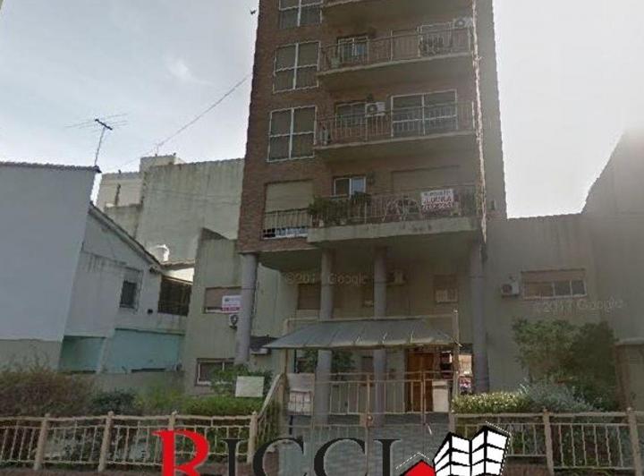 Departamento · 40m² · 2 Ambientes · 1 Cochera