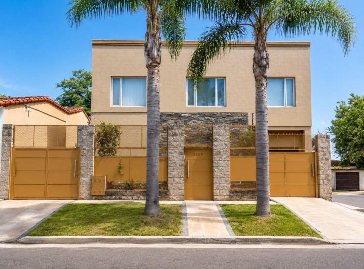 Casa · 180m² · 4 Ambientes