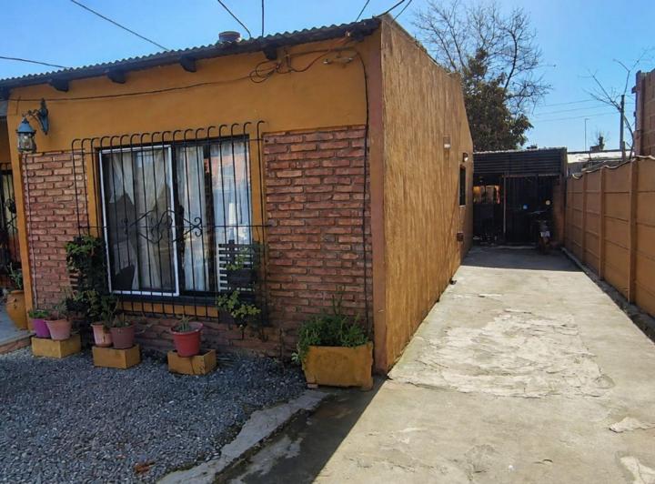 Casa · 170m² · 3 Ambientes · 2 Cocheras
