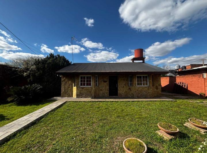 Casa · 60m² · 3 Ambientes · 1 Cochera