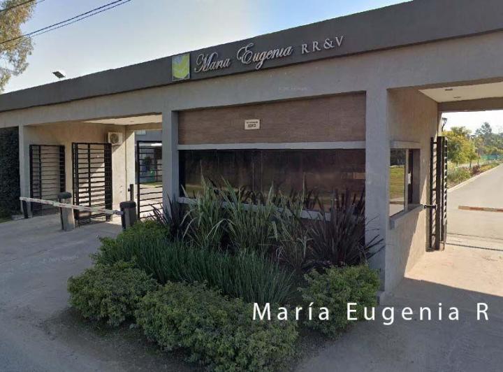 Casa · 185m² · 4 Ambientes · 4 Cocheras