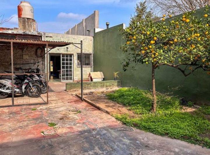 Casa · 69m² · 3 Ambientes · 1 Cochera