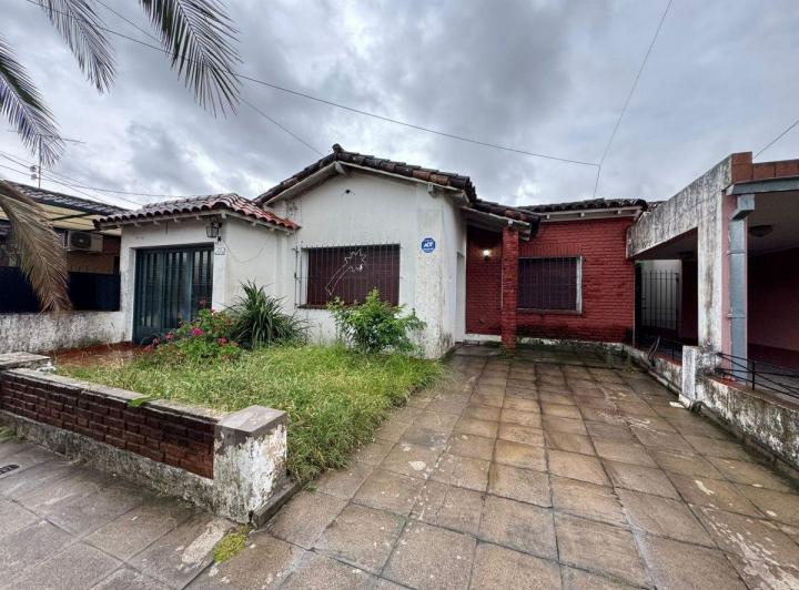 Casa · 120m² · 4 Ambientes · 1 Cochera