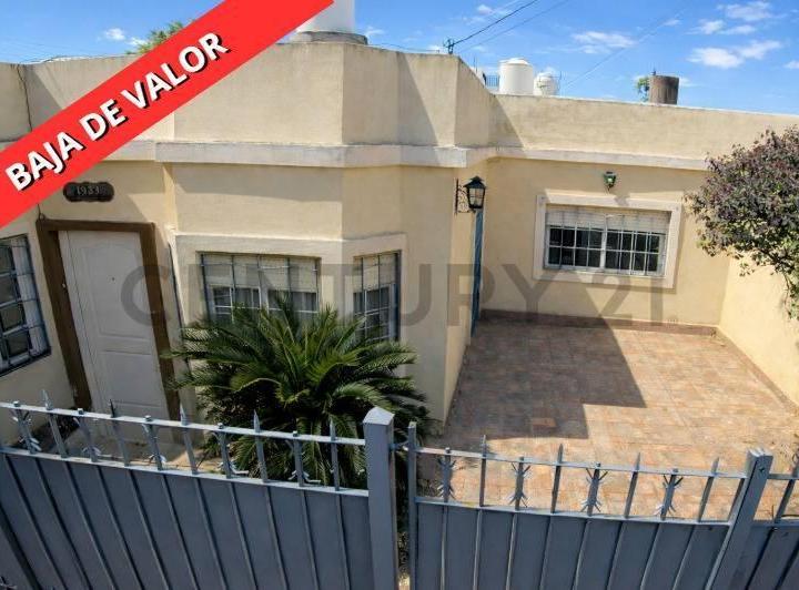 Casa · 185m² · 4 Ambientes · 2 Cocheras