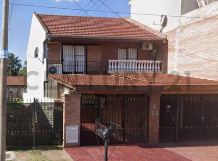 Casa · 92m² · 3 Ambientes · 1 Cochera