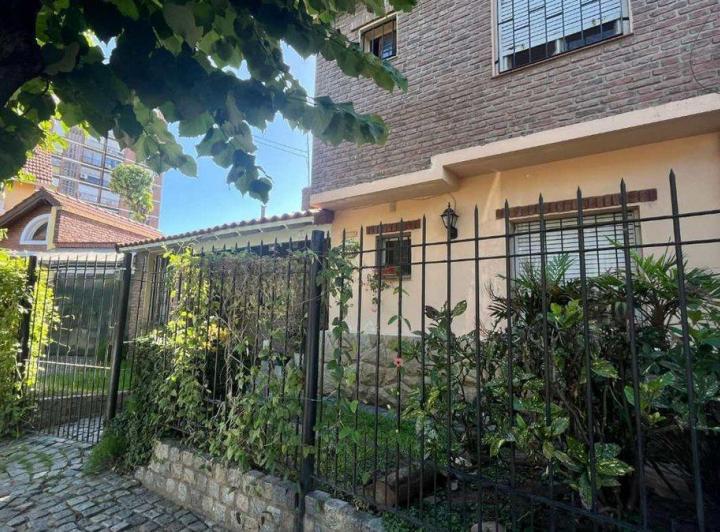 Casa · 150m² · 5 Ambientes · 1 Cochera