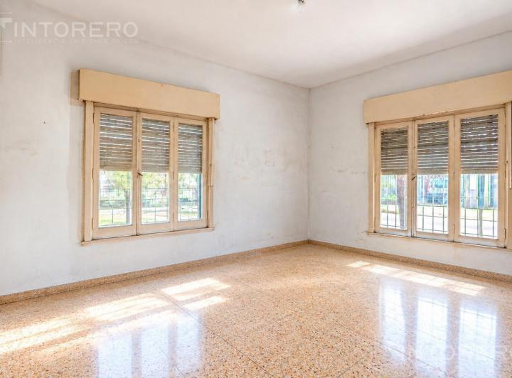 Casa · 127m² · 4 Ambientes · 1 Cochera
