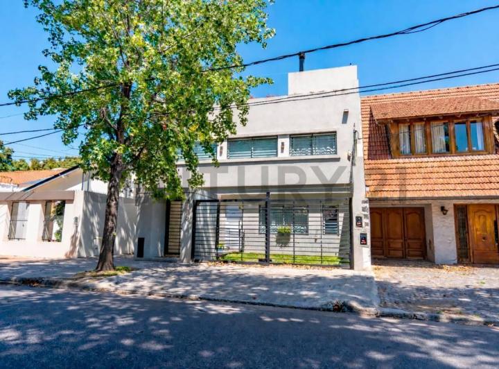 Casa · 113m² · 4 Ambientes · 1 Cochera