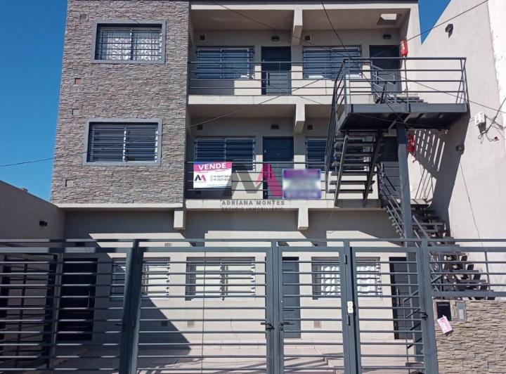 Departamento · 40m² · 2 Ambientes · 1 Cochera