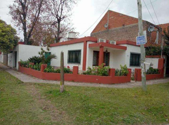Casa · 120m² · 3 Ambientes · 1 Cochera