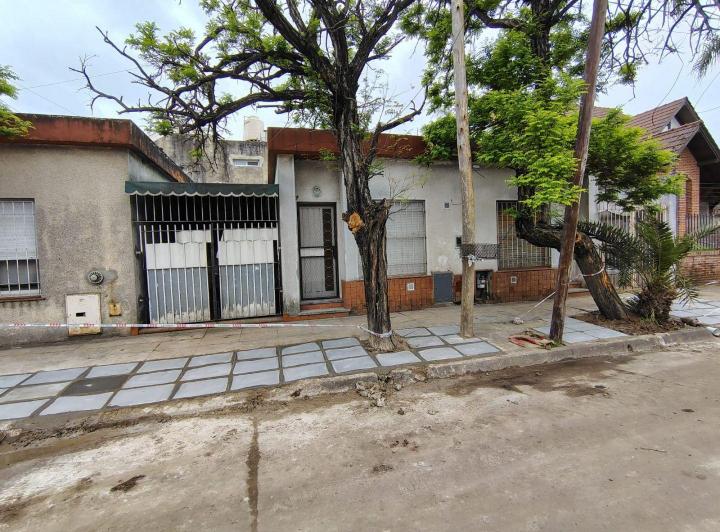 Casa · 50m² · 2 Ambientes · 1 Cochera