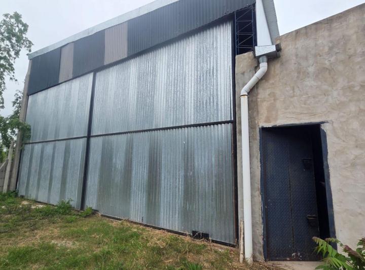 Bodega-Galpón · 240m²