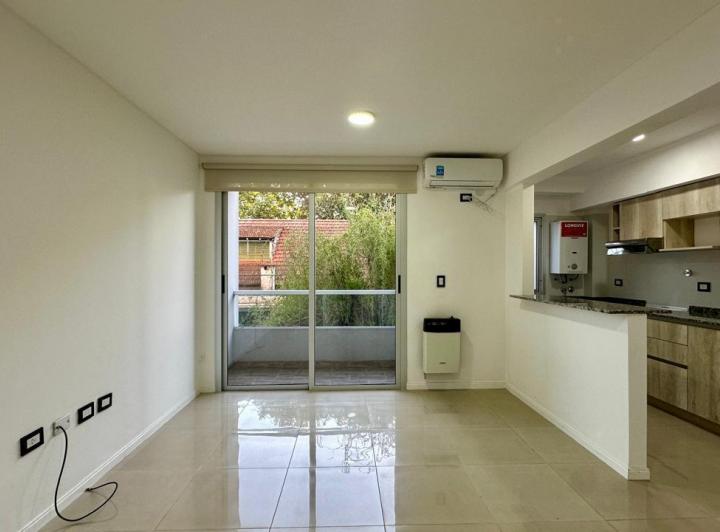 Departamento · 45m² · 2 Ambientes · 1 Cochera